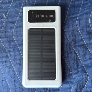 Portable charger for iphone